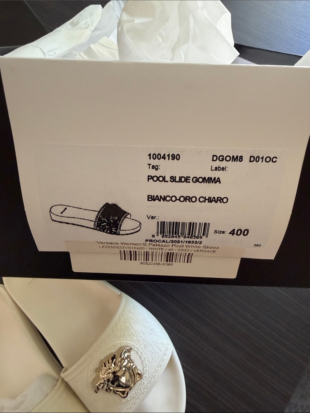 Versace white Slide Sandals with Gold Medusa Accent EU 40 wore once - Picture 7 of 7